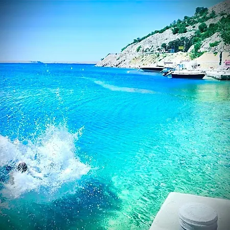 Oda ve Kahvaltı Florida 4*