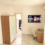 Florida فندق مبيت وإفطار 4*